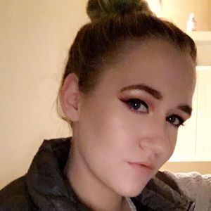 Meet your Posher, Kay